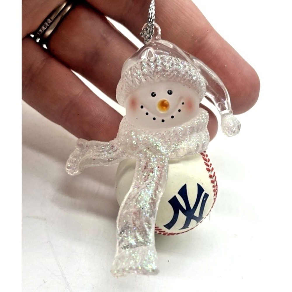 New York Yankees Christmas Ornament Glass Snowman Baseball MLB Fan Collectible